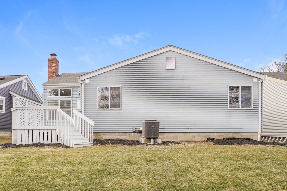 Building Photo - 5972 McIntyre Dr