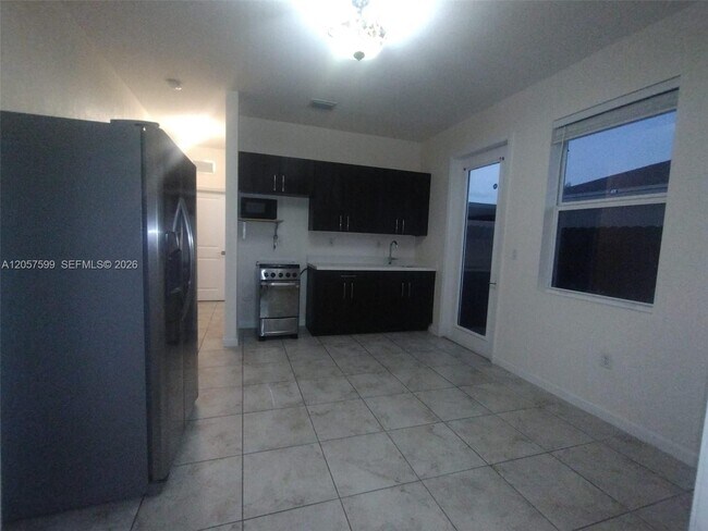 Building Photo - 27701 SW 134th Ct