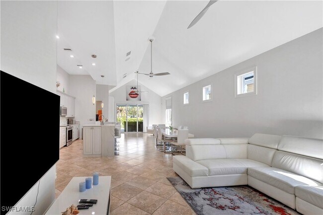 Building Photo - 3005 Coco Ave