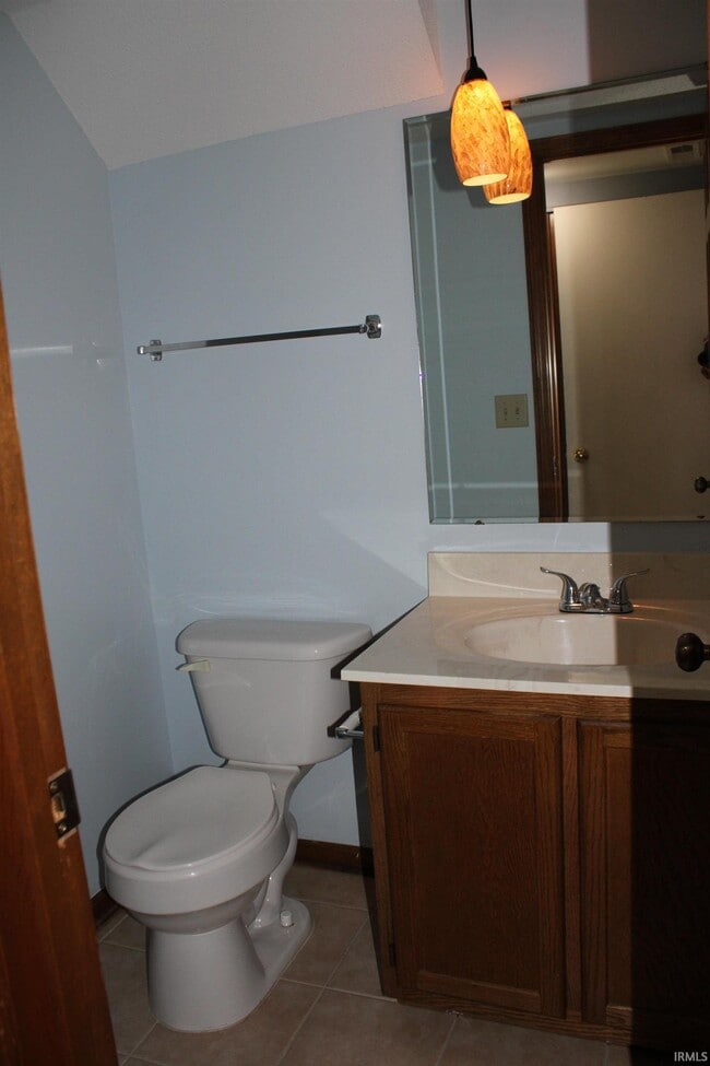 Building Photo - 6034 Sawmill Woods Dr