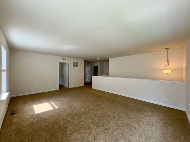 Building Photo - Charming 4 Bedroom/2.5 Bathroom Home in Bel Air, MD!