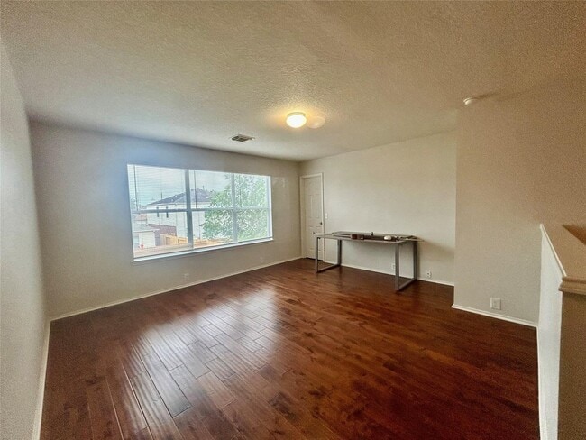 Building Photo - 14954 Sugar Peak Dr