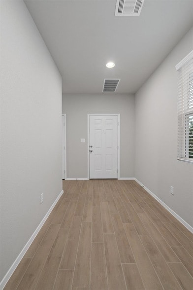 Building Photo - 109 Tillage Rd