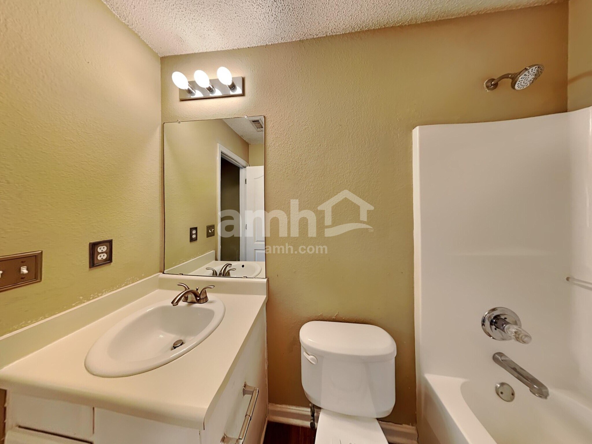 Building Photo - 3083 Newtons Crest Cir