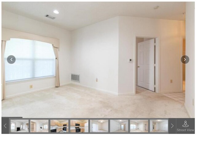 Building Photo - 14303 Grape Holly Grove