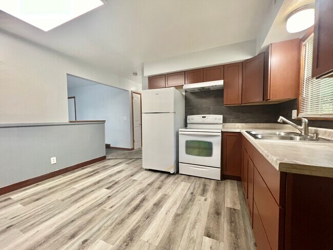 Building Photo - 2606 Iva Ct