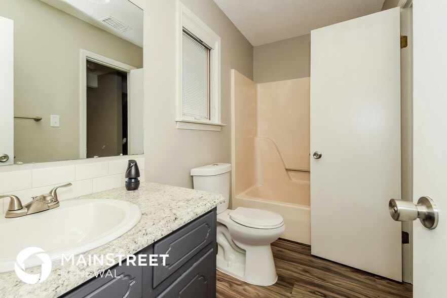 Building Photo - 2085 Edenwood Cir