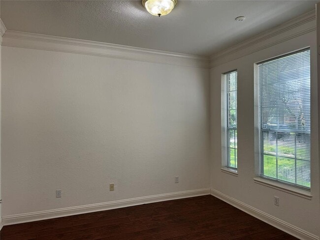 Building Photo - 17414 Fountainview Cir