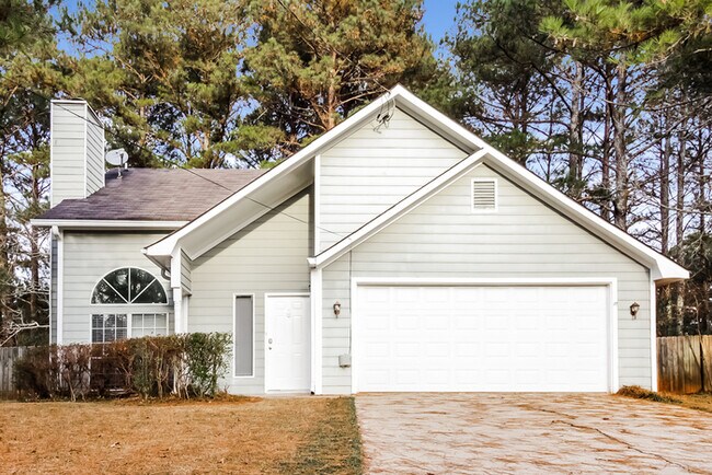 Primary Photo - Bright Living with Vaulted Ceilings