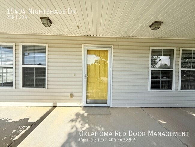 Building Photo - 15404 Nightshade Dr