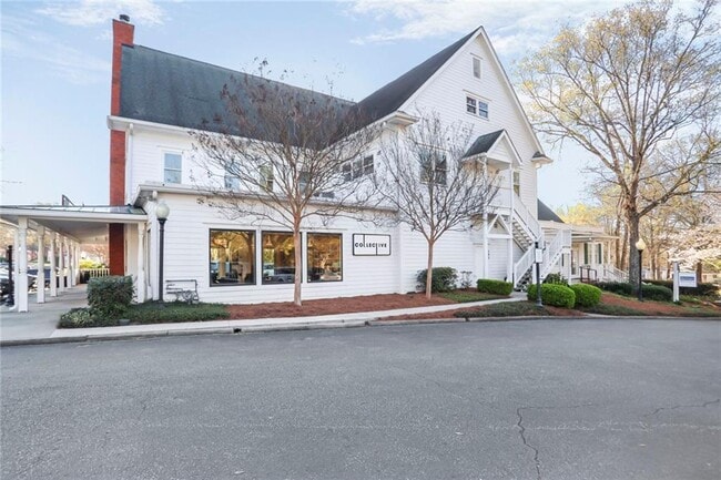 Building Photo - 3036 Vinings Ferry Dr SE