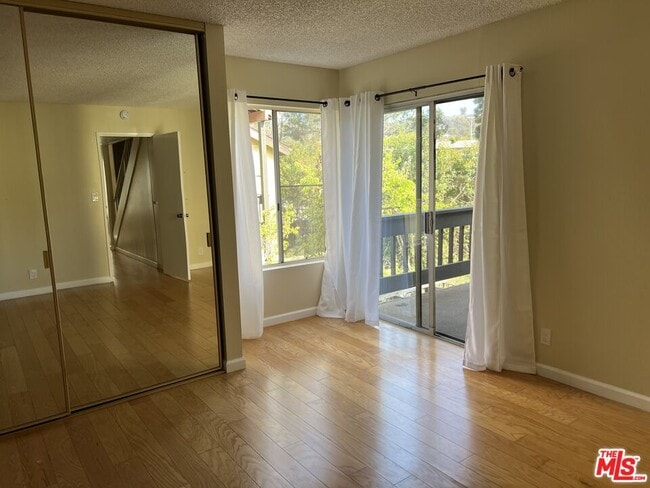 Building Photo - 5045 Maytime Ln