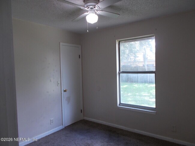 Building Photo - 7942 Blank Dr N
