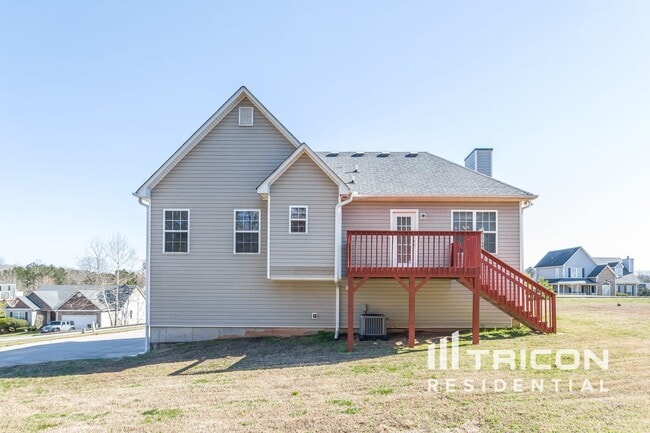 Building Photo - 149 Lazy Water Dr