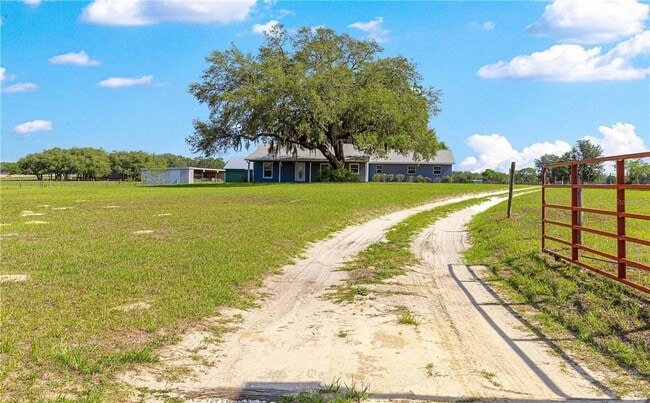 Building Photo - 3/2 Farm Home on 18.25 acres