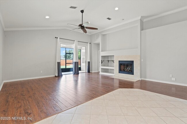 Building Photo - 5985 Wind Cave Ln