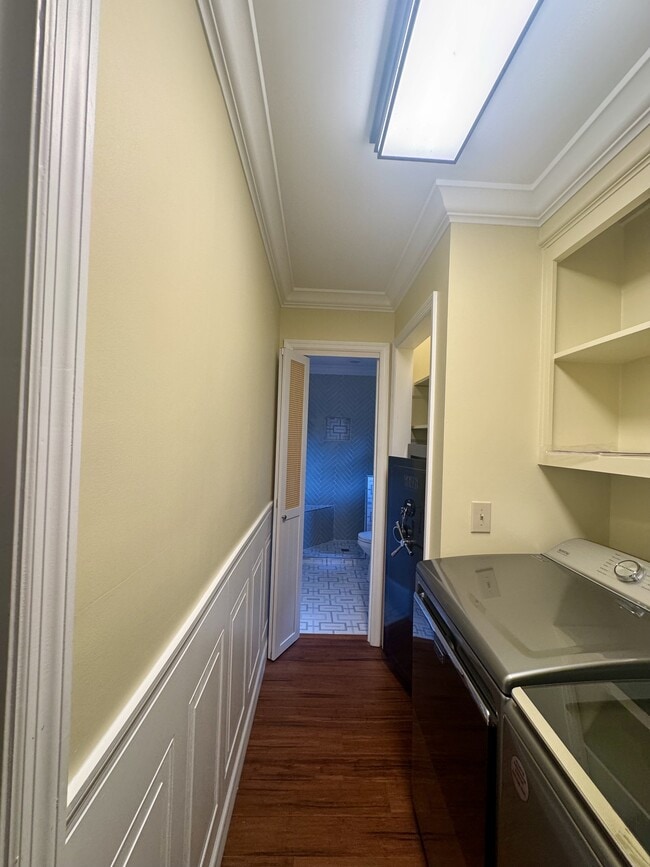 Building Photo - 774 Creekside Dr