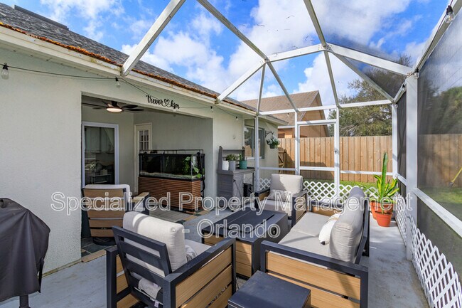 Building Photo - 2532 Ventura Cir