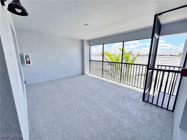 Building Photo - 14231 Heritage Landing Blvd