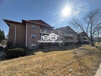 Building Photo - 7815 Douglas Ave