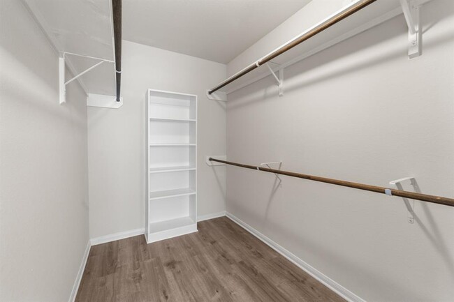 Building Photo - 15603 Eastern Meadowlark Wy