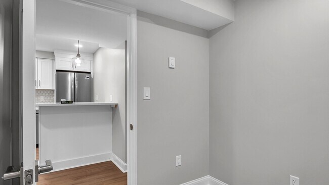 Building Photo - 6 Alaric Terrace