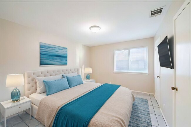 Building Photo - 1944 Nicole Cir