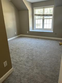 Building Photo - 423 Trenton Ln