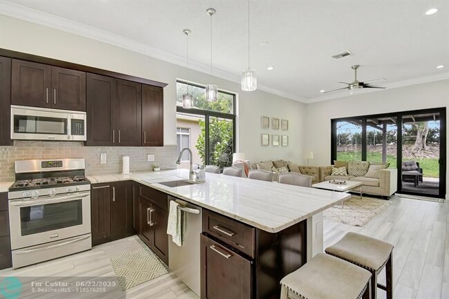 Building Photo - 6041 SW 195th Ave