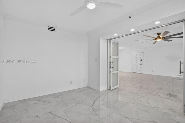 Building Photo - 7145 Promenade Dr