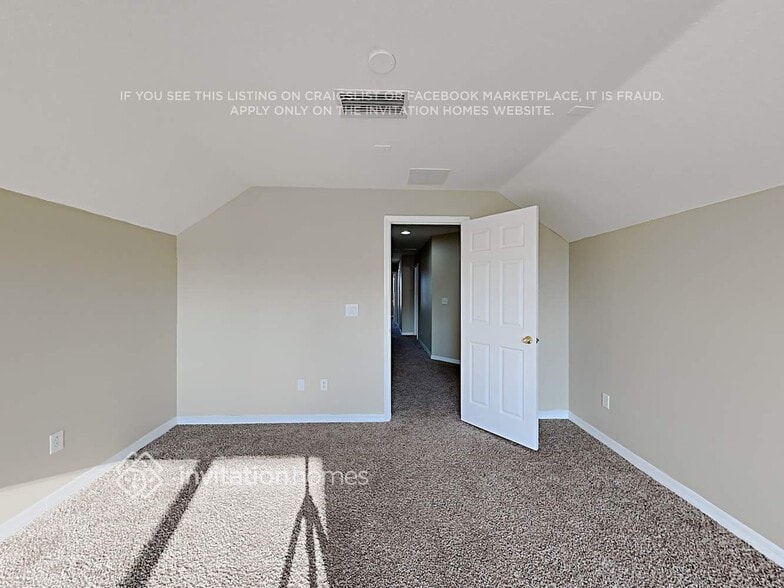 Building Photo - 12125 Fern Blossom Dr