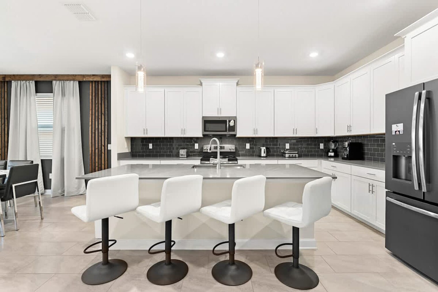 Building Photo - 2766 Bookmark Dr