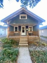 Building Photo - 810 W 77th St