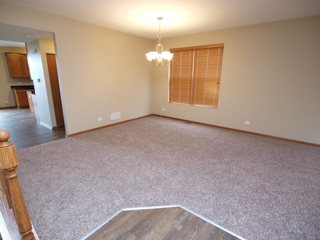 Building Photo - 8116 Bluestem Ave