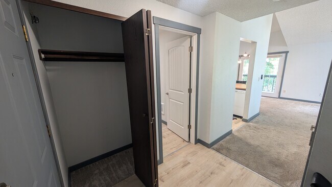 Building Photo - 6363 Harbor Sunset Pl