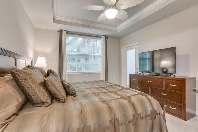 Building Photo - 10711 Palazzo Wy