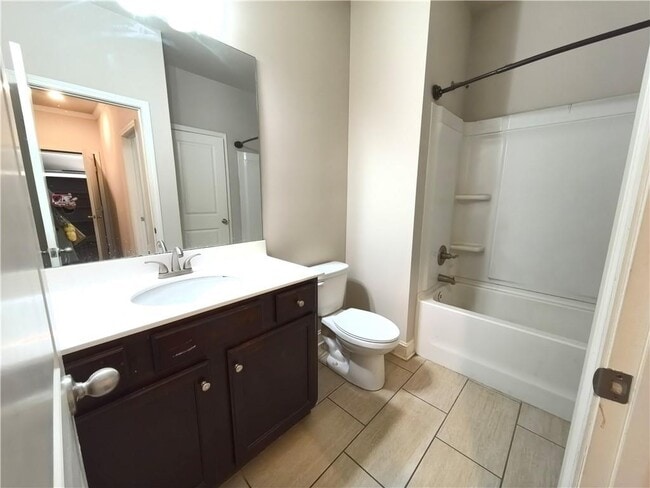 Building Photo - 3405 IVY FARM PATH