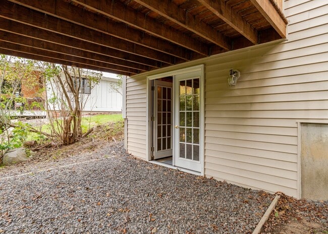 Building Photo - Charming 3BR/ 1.5BA South Portland Residence