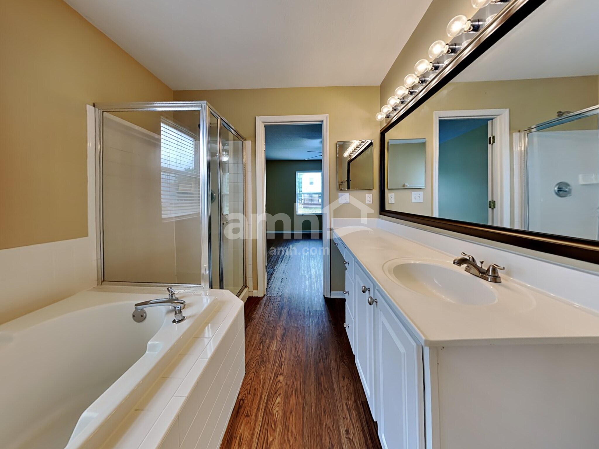 Building Photo - 1810 Wheatfield Way