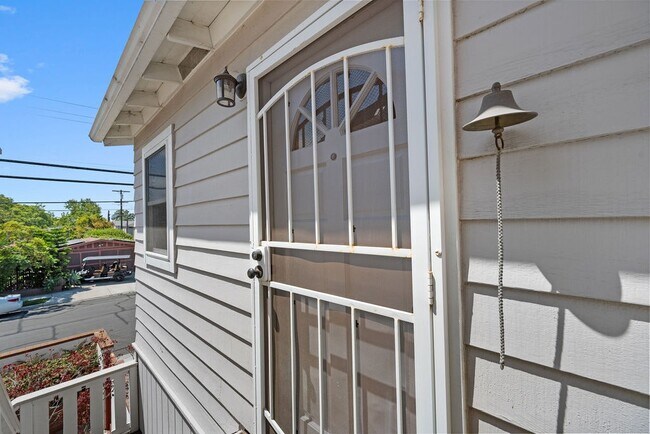 Building Photo - 3506 28th St