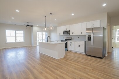 Building Photo - 128 Brenleigh Ct