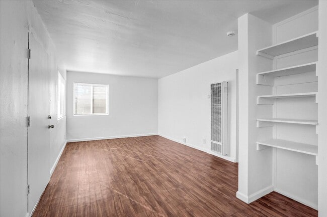 Building Photo - 2084-2094 Burroughs Street