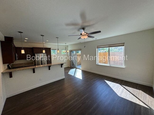 Building Photo - 1226 Saltern Dr