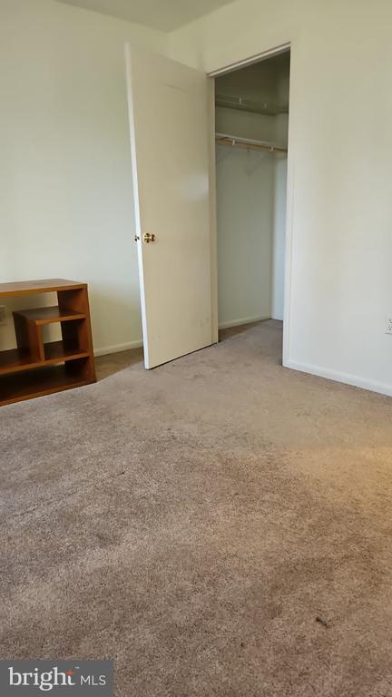 Building Photo - 909 Ravens Crest Dr