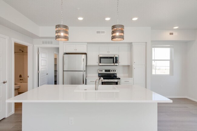Primary Photo - Now Leasing! Brand New, Location, Communit...
