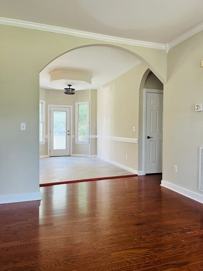 Building Photo - 100 Williamston Ridge Dr