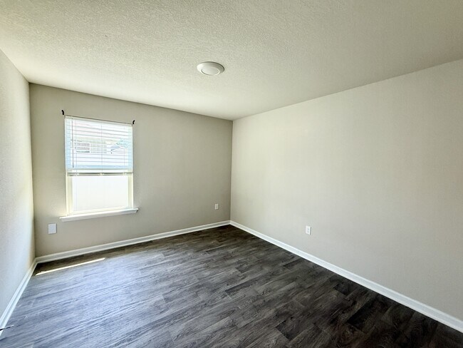 Building Photo - 24629 Alamitos Trace Dr