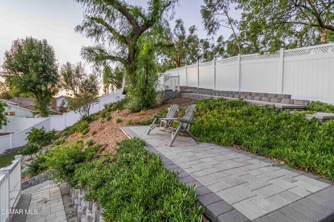 Building Photo - 23353 Balmoral Ln