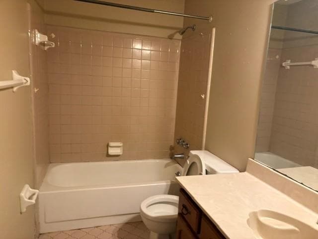 Building Photo - 4551 Pine Top Cir E
