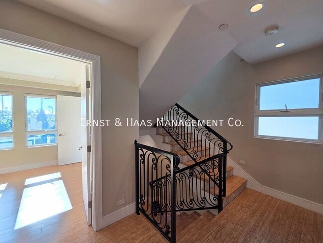 Building Photo - 1848 Benecia Ave